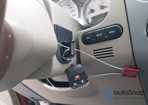 2006 Ford F-150 Lariat/Xlt from USA, damaged, VIN 1FTPW12V26KC46699